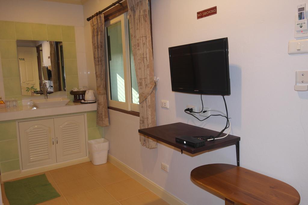 Lanta At Home - Sha Extra Plus Koh Lanta Room photo